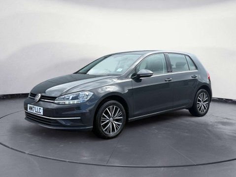 Volkswagen Golf 1.0 Golf SE TSi BlueMotion Technology 5dr 1