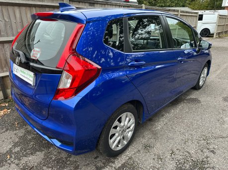 Honda Jazz 1.3 I-VTEC SE 5 Dr AUTOMATIC 4
