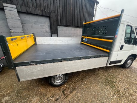 Peugeot Boxer 2.2 BlueHDi 335 Built for Business L2 Euro 6 (s/s) 2dr 17