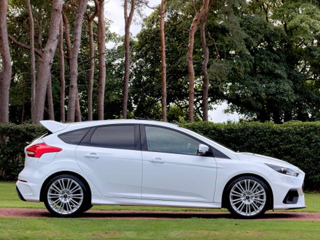 Ford Focus RS 4