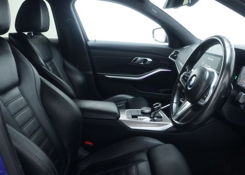 BMW 3 Series 2.0 320i M Sport Saloon 4dr Petrol Auto Euro 6 (s/s) (184 ps) 47