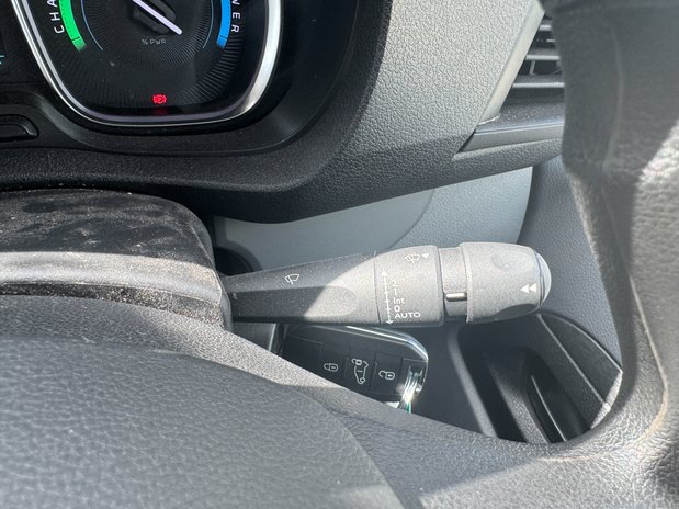 Vauxhall Vivaro AUTO 75Kwh (SOLD KH) LWB L2H1 Low Roof Air Con Sensors EURO 6 16