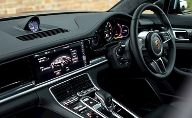 Porsche Panamera Turbo S E-Hybrid 17