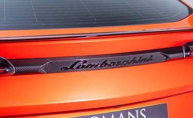 Lamborghini Urus PERFORMANTE 45