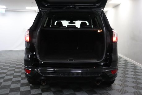 Ford Kuga ST-LINE 14