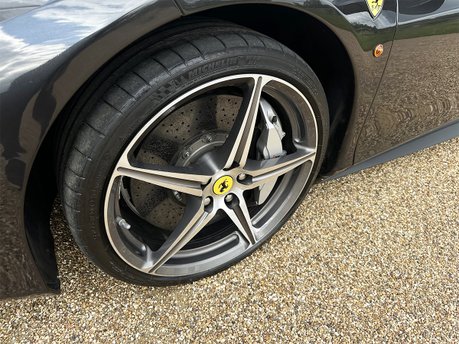 Ferrari 458 SPIDER DCT 45