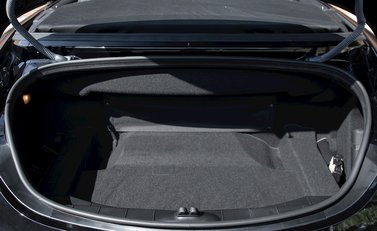 Mercedes-Benz SLS AMG Roadster 28