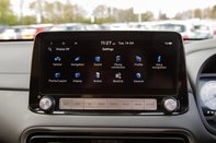 Hyundai KONA PREMIUM 32