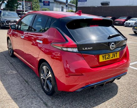 Nissan LEAF Leaf Tekna 5dr 110kw 39kwh (Automatic) 8