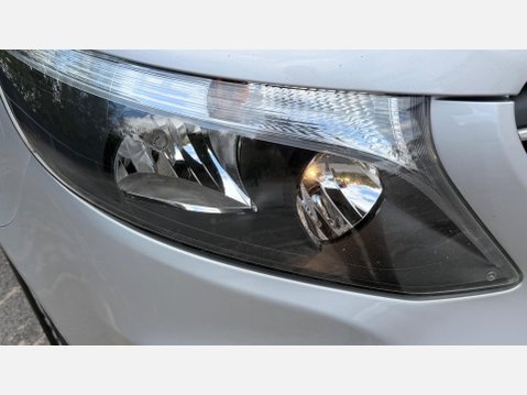 Mercedes-Benz Vito 116 PREMIUM L1 22