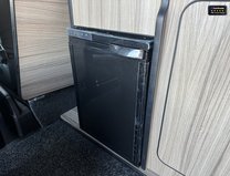 Volkswagen Transporter Camper|Highline|4 Belt|4 Berth|Kitchen|Pop Top|Euro 6|Vanlux 17