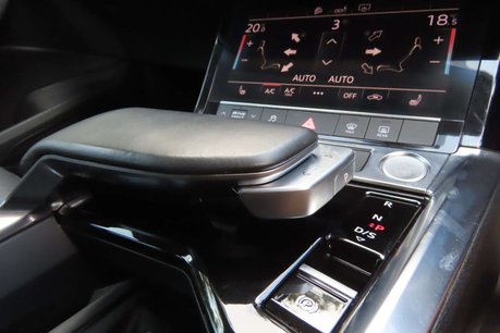 Audi E-Tron 50 Technik SUV 5dr Electric Auto quattro 71.2kWh (313 ps) 14