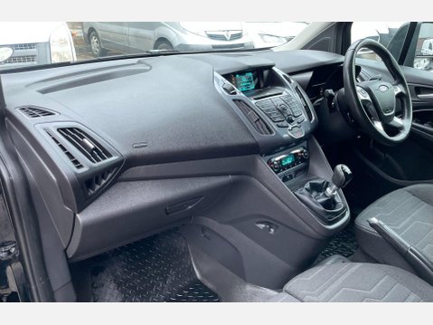 Ford Transit Connect 1.6 TDCi 200 Limited Panel Van 5dr Diesel Manual L1 H1 (124 g/km, 113 bhp) 40