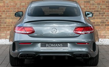 Mercedes-Benz C Class C63 S Coupe 5