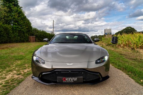 Aston Martin Vantage 4.0 Vantage V8 Auto 3dr 21