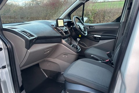 Ford Transit Connect 200 L1 Trend 100 ps Tdci Panel Van - Air Con / Sat Nav / Camera 17