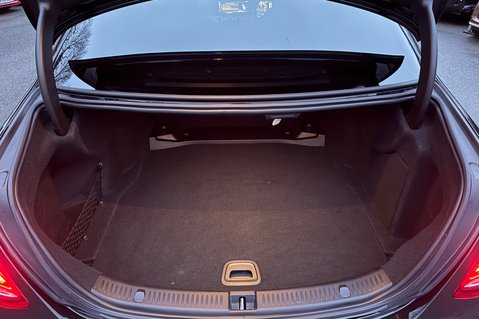 Mercedes-Benz E Class E 400 D 4MATIC AMG LINE PREMIUM PLUS - RARE -20 INCH ALLOYS -PAN ROOF  63