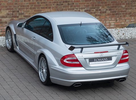 Mercedes-Benz CLK DTM AMG 9