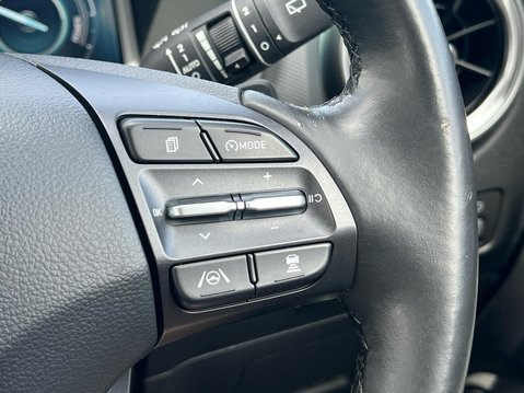 Hyundai KONA ULTIMATE 35