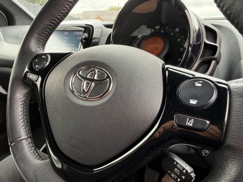 Toyota Aygo VVT-I X-TREND TSS 28