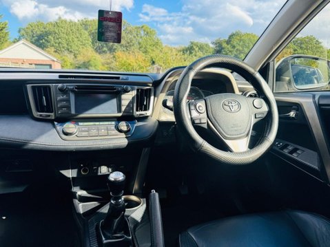 Toyota Rav4 2.2 D-4D Invincible SUV 5dr Diesel Manual 4WD Euro 5 (150 ps) 15