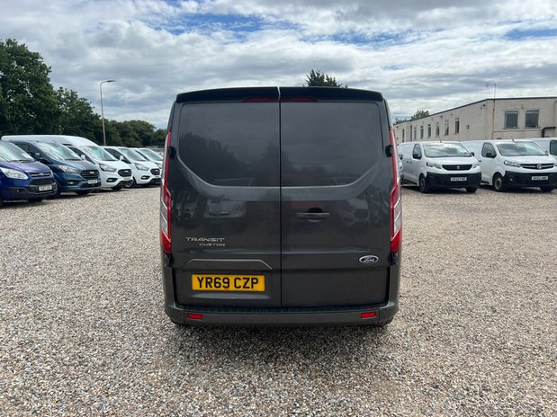 Ford Transit Custom SWB L1H1 Low Roof Limited 280 Air Con Sensors Sport Bodytkit Fitted EURO 6 7