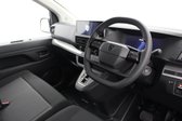 Peugeot e-Expert 100kW 75kWh Professional MWB Electric Automatic 11kW Charger 13