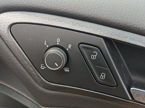 Volkswagen Golf GTE DSG 30