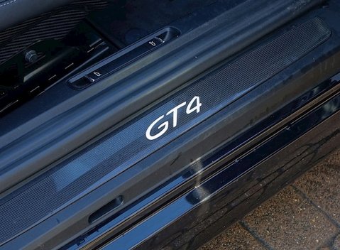 Porsche Cayman GT4 7