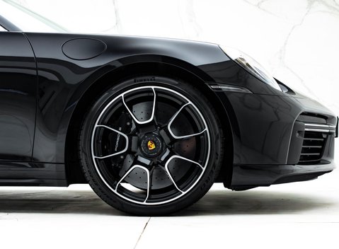 Porsche 911 Turbo S (992) 38