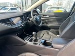 Vauxhall Insignia 1.6 Insignia SRi Nav ecoTec TD 5dr 42