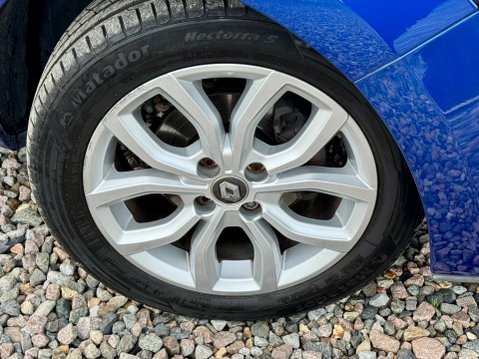 Renault Clio DYNAMIQUE NAV 48