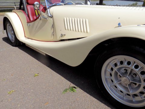 Morgan Plus 8 5.0 Sports 32