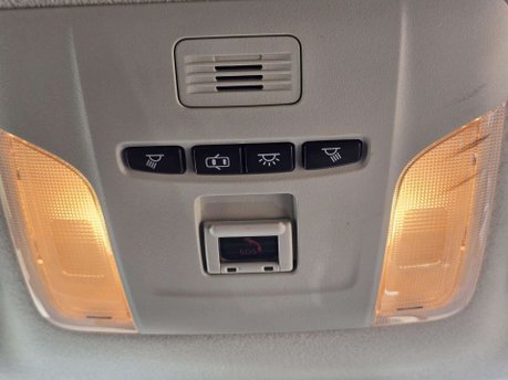 Toyota Corolla 1.8 VVT-h Design Touring Sports 5dr Petrol Hybrid CVT Euro 6 (s/s) (122 ps) 30