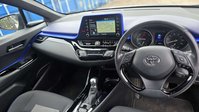 Toyota C-HR 1.8 VVT-h Dynamic SUV 5dr Petrol Hybrid CVT Euro 6 (s/s) (122 ps) 33