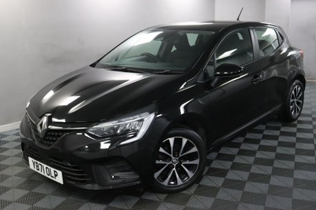 Renault Clio ICONIC TCE 20