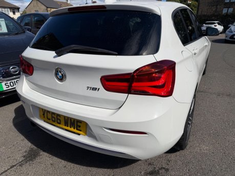 BMW 1 Series 118I SPORT 26