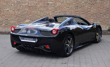 Ferrari 458 Spider 22