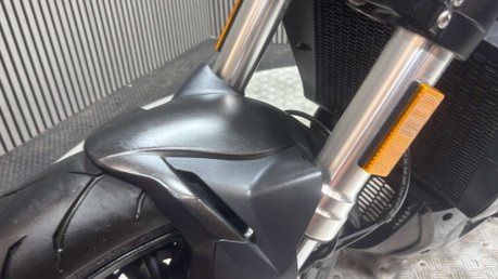 Benelli 502C 2024 MOT MAY 2027 ONLY 7K A2 READY CRUISER BIKE 500CC 47BHP 27