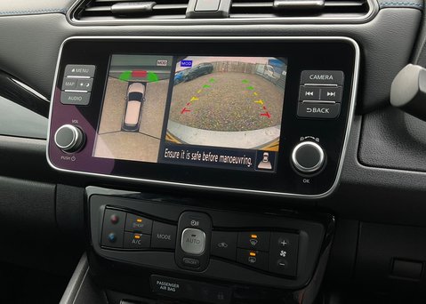 Nissan LEAF N-CONNECTA 19