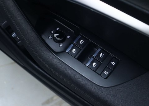 Audi A6 2.0 TFSIe 50 Sport Saloon 4dr Petrol Plug-in Hybrid S Tronic quattro Euro 6 43