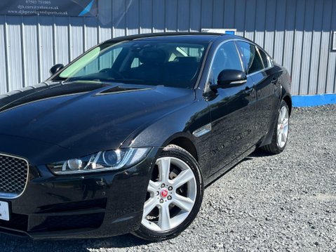 Jaguar XE 2.0i Portfolio Auto Euro 6 (s/s) 4dr 26