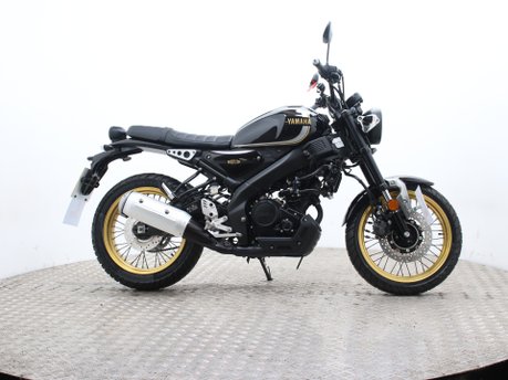 Yamaha XSR125 XSR 125 (MTM125)