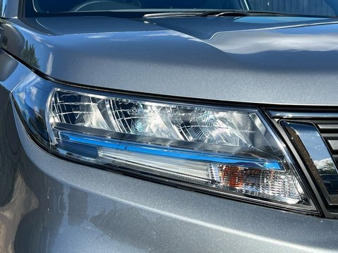 Suzuki Vitara SZ-T BOOSTERJET MHEV 14