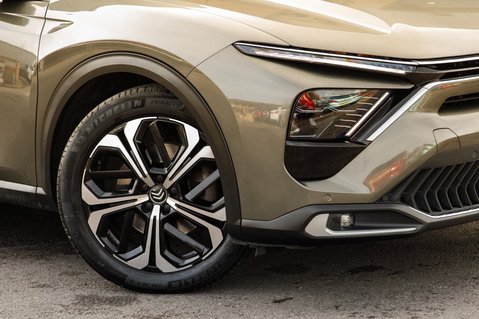 Citroen C5 X PURETECH SHINE PLUS S/S EAT8 11