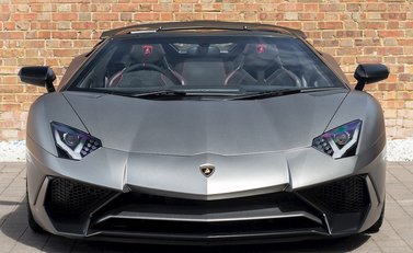 Lamborghini Aventador SV LP 750-4 Roadster 4