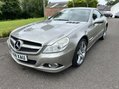 Mercedes-Benz SL Series SL350 25