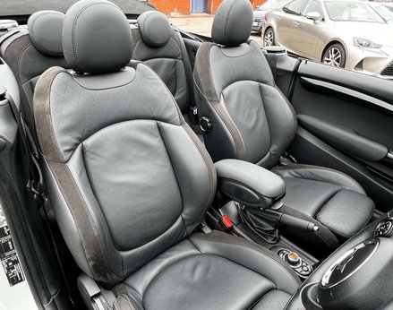 Mini Convertible 1.5 Cooper Sport Auto 2dr 59