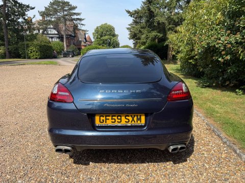 Porsche Panamera 4.8 Panamera 4s Semi-Auto 4WD 5dr 7