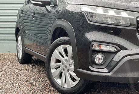 Suzuki SX4 S-Cross MOTION BOOSTERJET MHEV